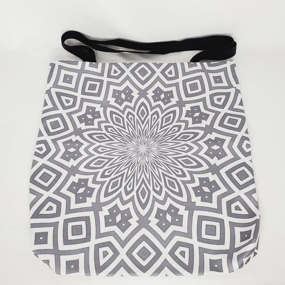 Geometric Pattern Tote Bag - Picture 2 of 7